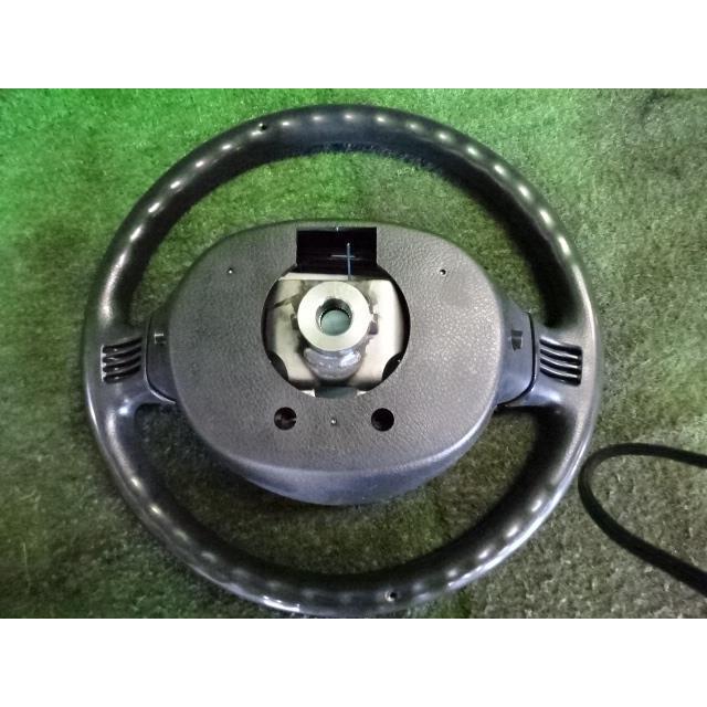 ミラ（ダイハツ） ミラ LE-L250V ステアリング ホイール 660 A S28