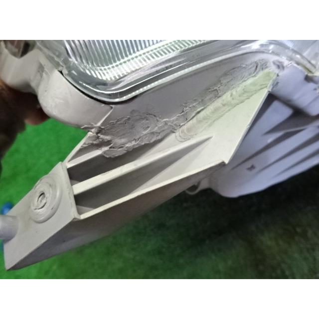 ムーヴ UA-L150S 右 ヘッド ランプ ライト ASSY 660 L T17 シャンパン