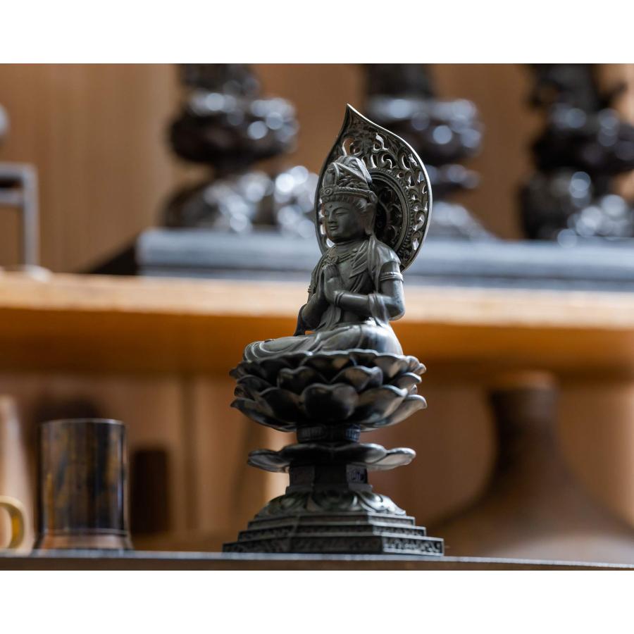 仏像 勢至菩薩 15cm （古美青銅） 仏師：牧田秀雲 原型＿（午年生まれ）十二支守り本尊 干支 高岡銅器KS(せいしぼさつ)_5