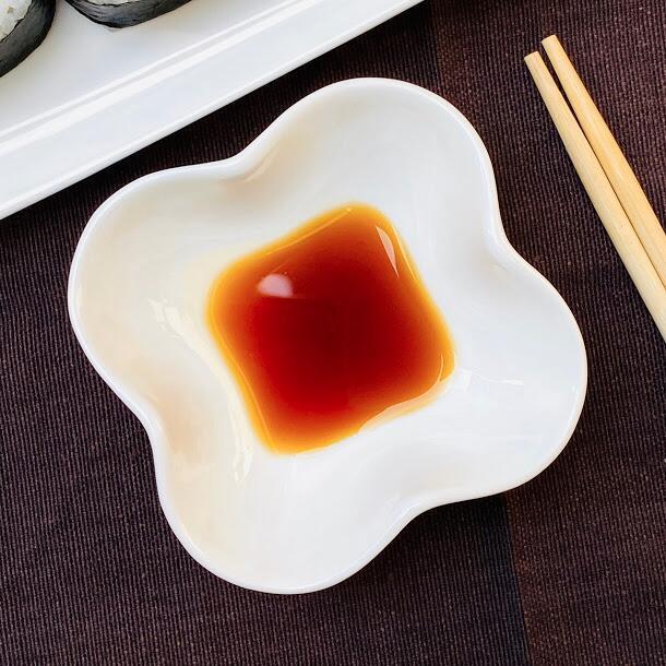 醤油皿 四つ葉型 小皿 豆皿 白い 無地 シンプル 強化磁器 ポイント消費 取り皿 小鉢 アウトレット 陶磁器専門西田 通販 Yahoo ショッピング