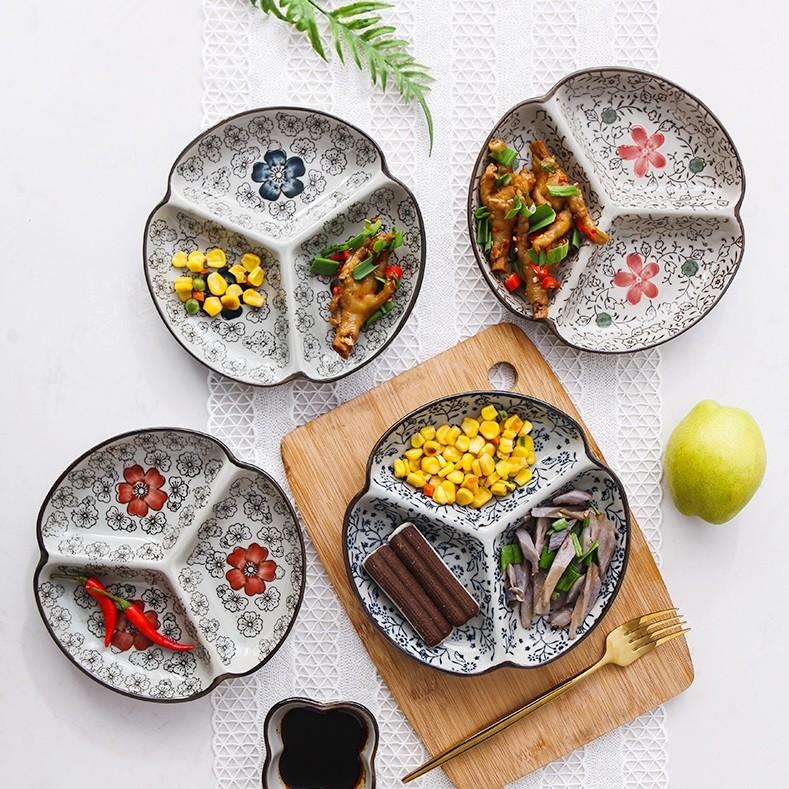 仕切り皿 和食器 三つ仕切り 18cm 花柄 取り皿 オリジナル 盛皿 陶器 1042 陶磁器専門西田 通販 Yahoo ショッピング