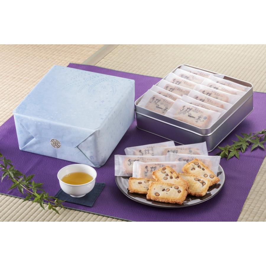 【丹波篠山黒大豆おかき】進物缶　大判（24枚入り） |  | 02