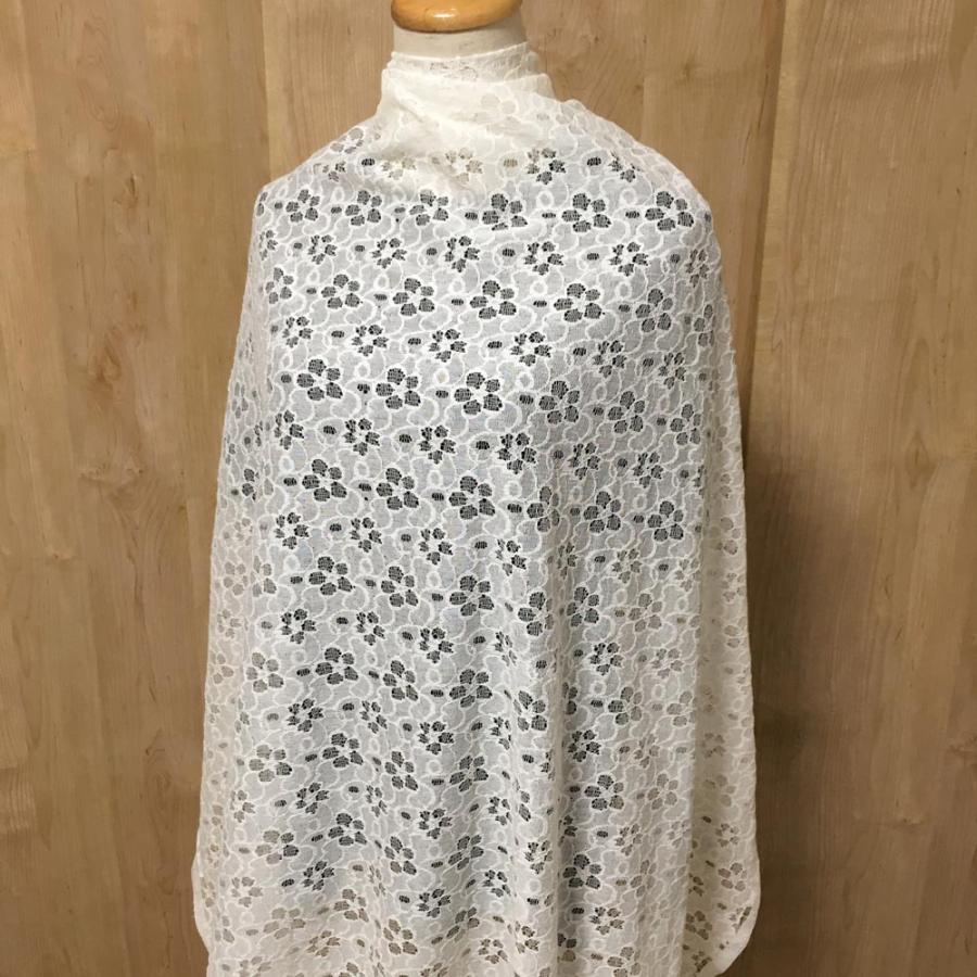 レース 生地 綿 コットン ラッセルレース はぎれ 大きめ 花柄 0077