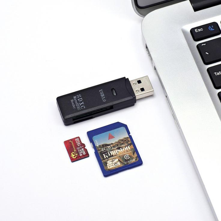 カードリーダー USB3.0マルチカードリーダー SDカード /マイクロSD 両