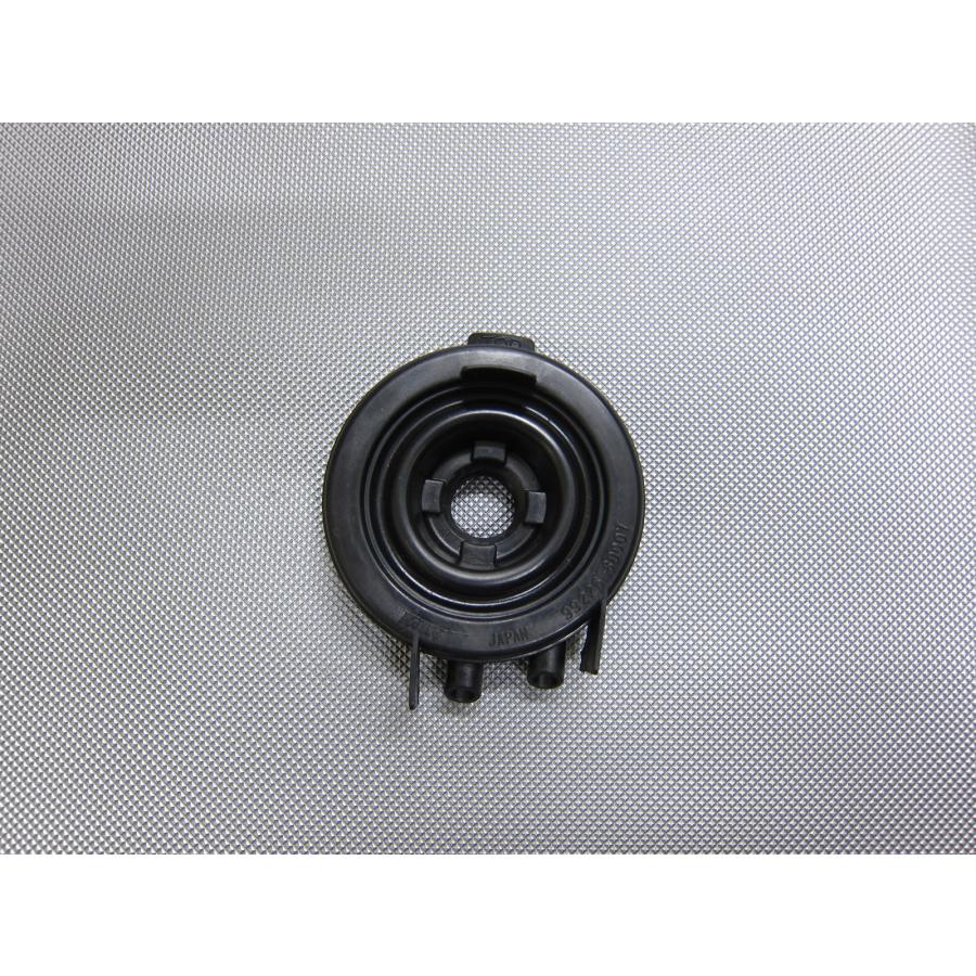 ヘッドライトバルブカバー DA65T キャリー 35125-77A00 スズキ ヘッドライトバルブカバー DA65T キャリー 35125-77A00 スズキ