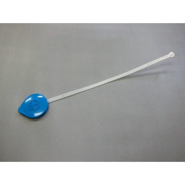 ウォッシャー液 入れ方 フィット