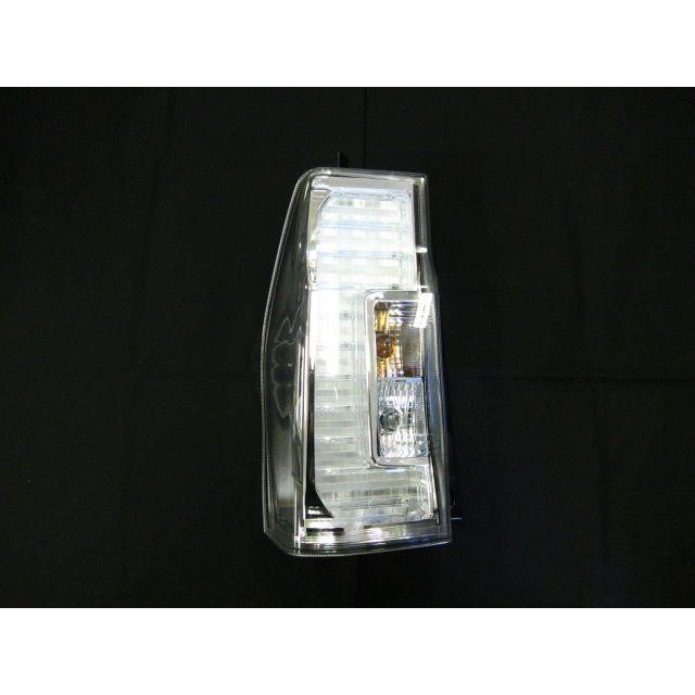 ダイハツ 純正 タント LA600S 左テールランプ 81560-B2582 テールランプASSY（助手席側） タントカスタム LA600S.LA610S 81560