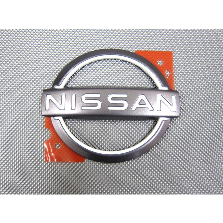 EMBLEM-NISSAN C 84890-7NK0A 日産純正部品 : 有限会社日進商会