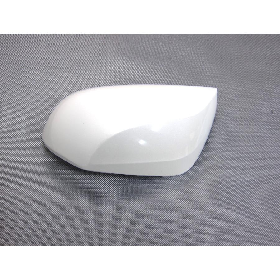 アクセサリー YRH I ドアミラーカバーLH（助手席側｜パールホワイト070） 87945-10010-A1 C