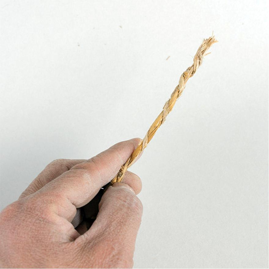藁縄　何メートルあるかわかりません分かりません わら縄 太さ4mm×長さ40メートル : 竹材や庭園資材販売の大橋今右衛門