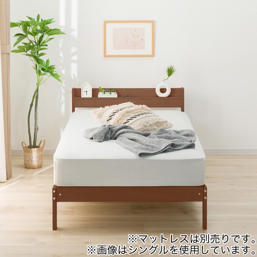ニトリ（NITORI） セミダブルベッドフレーム(WD101 SL 棚・コンセント