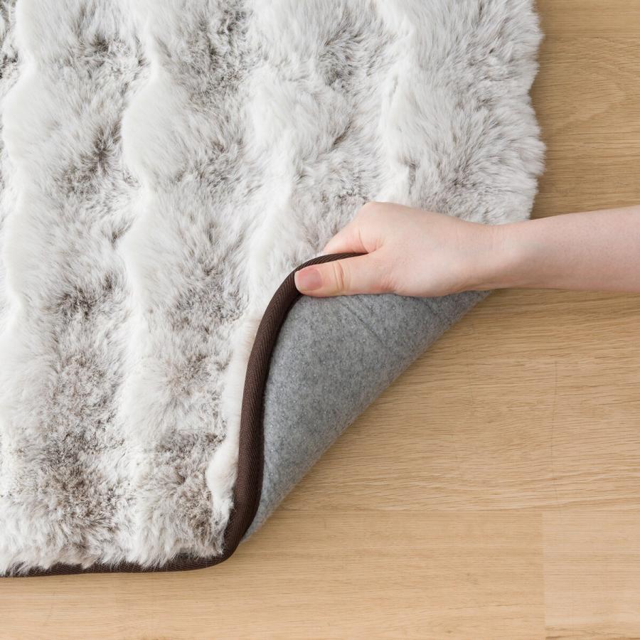 ニトリ（NITORI） 極厚30mmウレタン入り防汚 + 防音ラグ(200X240 LMO