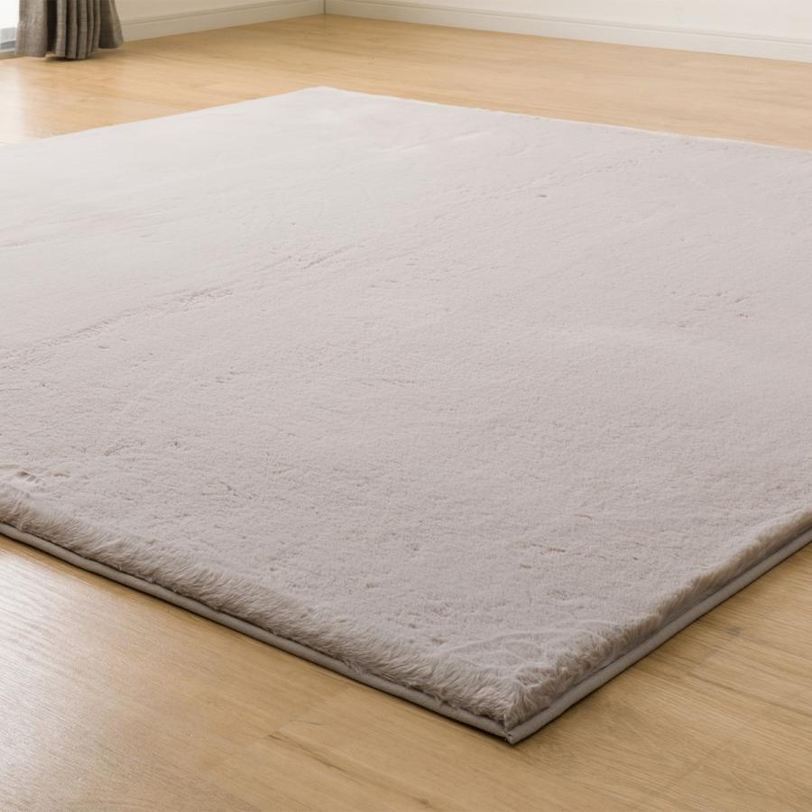 ニトリ（NITORI） ふんわり、なめらか上質な肌ざわりのラグ(ウサギラグ