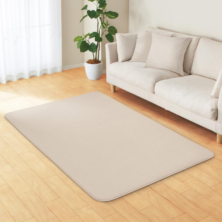 ニトリ（NITORI） なめらかでやわらかい肌ざわりのラグ(130X185 MO