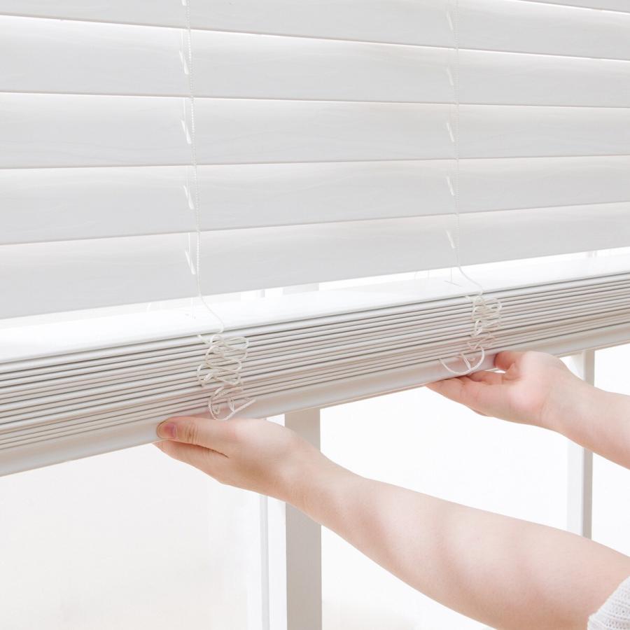 オーダーブラインド　60×110 6本あります。 オーダーブラインド 60×110 6本あります。 電動木製ブラインド