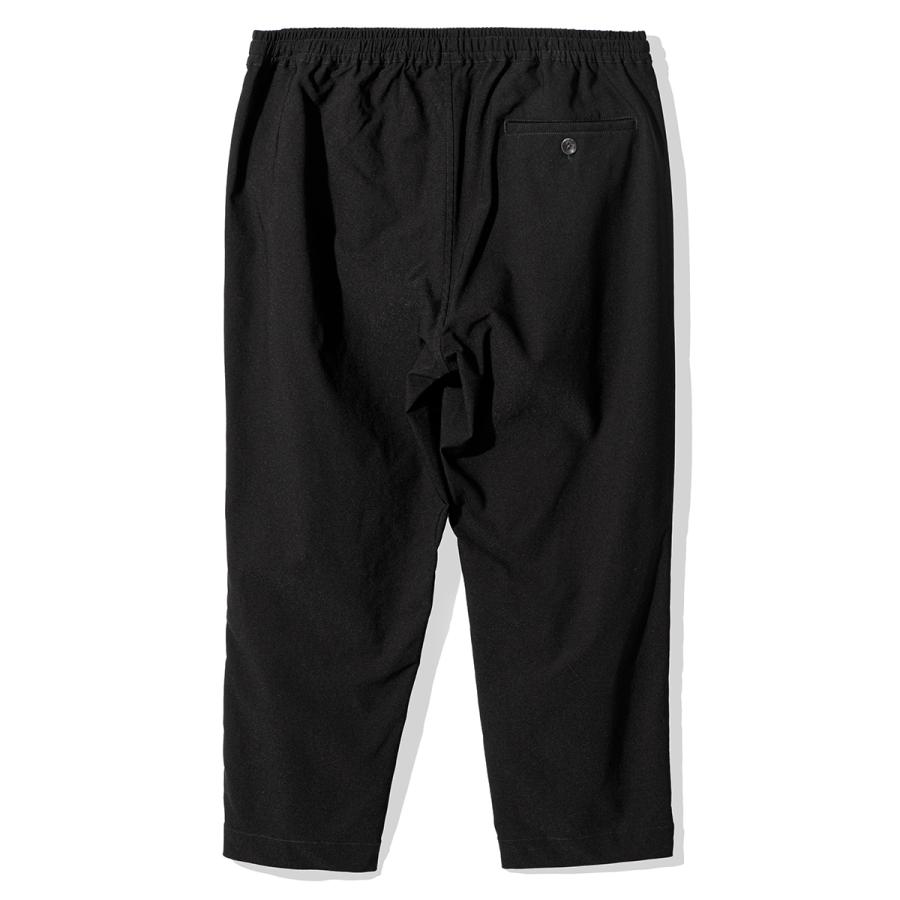 ニトリ（NITORI） MENS 驚くほどよく伸びるクロップドパンツ(クール