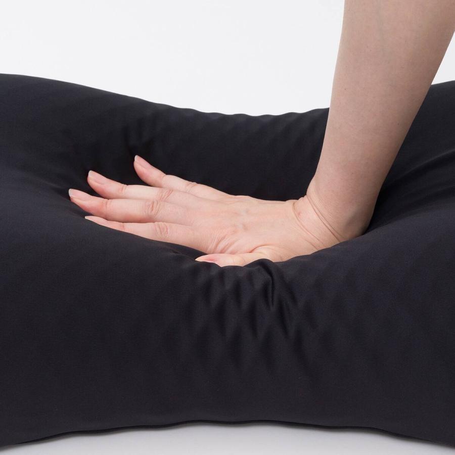 ニトリ（NITORI） 枕 まくら 浮かぶような新感覚 極上の浮遊感を 