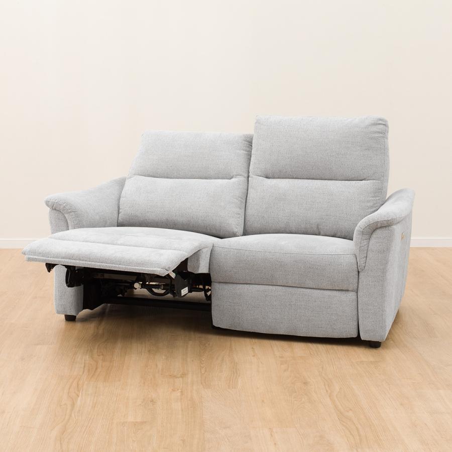 ニトリ 2人掛け布張り電動リクライニングソファ(KK6133 LGY