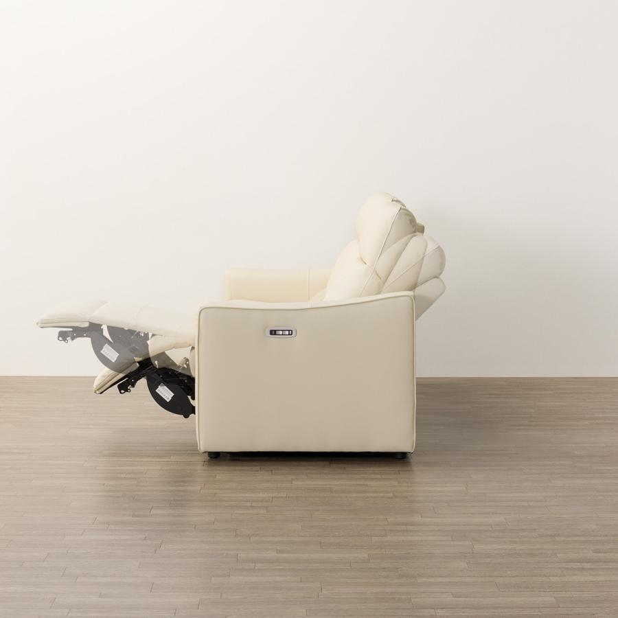 ニトリ（NITORI） 3人掛け電動リクライニングソファ(UM04 テーブル付き