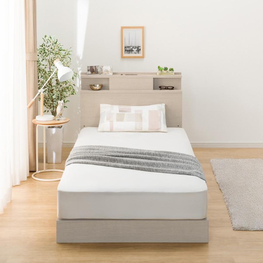 ニトリ（NITORI） シングル 棚・照明・サイド収納付きベッドフレーム