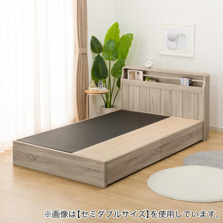 ニトリ（NITORI） ベッド ダブル アンティーク調 棚付きベッドフレーム