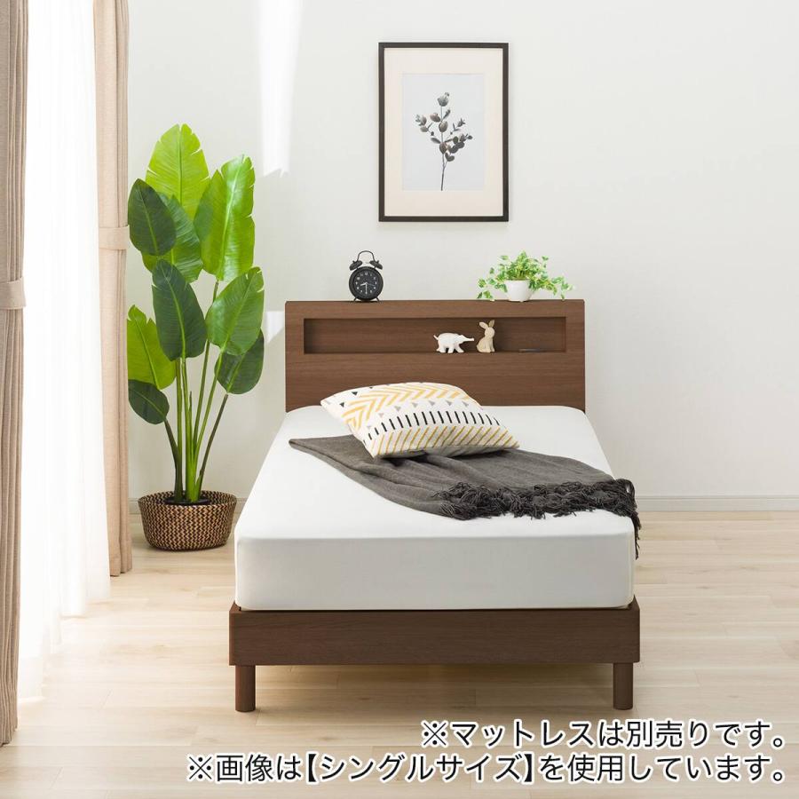 ニトリ　ダブルベッドフレーム ニトリ（NITORI） ダブルベッドフレーム(ヘンリック 棚・コンセント