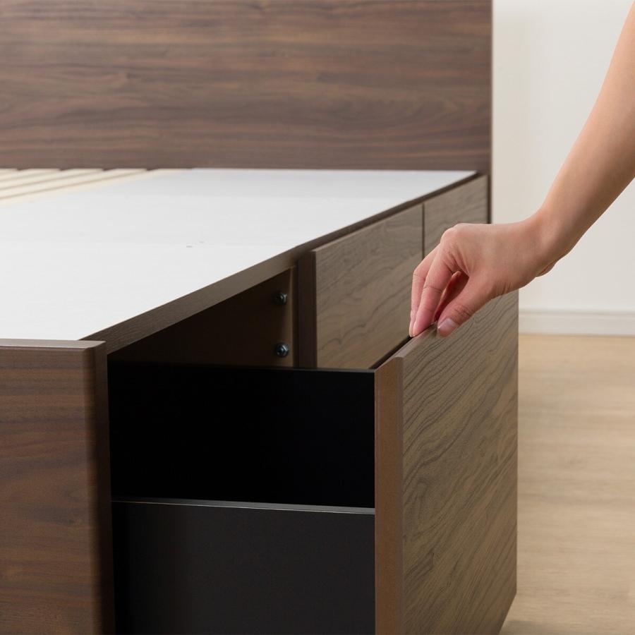 ニトリ　シングル　ベッドフレーム ミドルブラウン色 大容量収納　コンセント付き 大容量収納×棚・コンセント付き】すのこチェストベッドフレーム