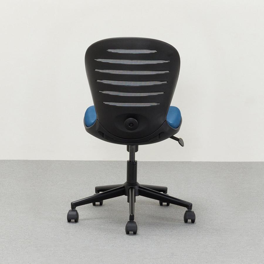 【新品・送料無料】メッシュチェアー肘付 (ブラック)（グレー） 本物 《新品・送料無料》メッシュチェアー肘付 (ブラック)（グレー