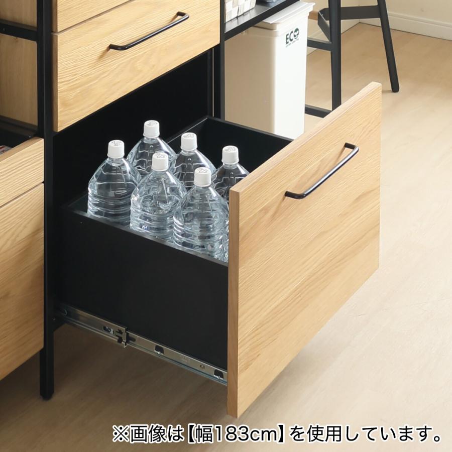 ニトリ 天然木突板にステンレス天板を組み合わせたキッチン ニトリ 天然木突板にステンレス天板を組み合わせたキッチン