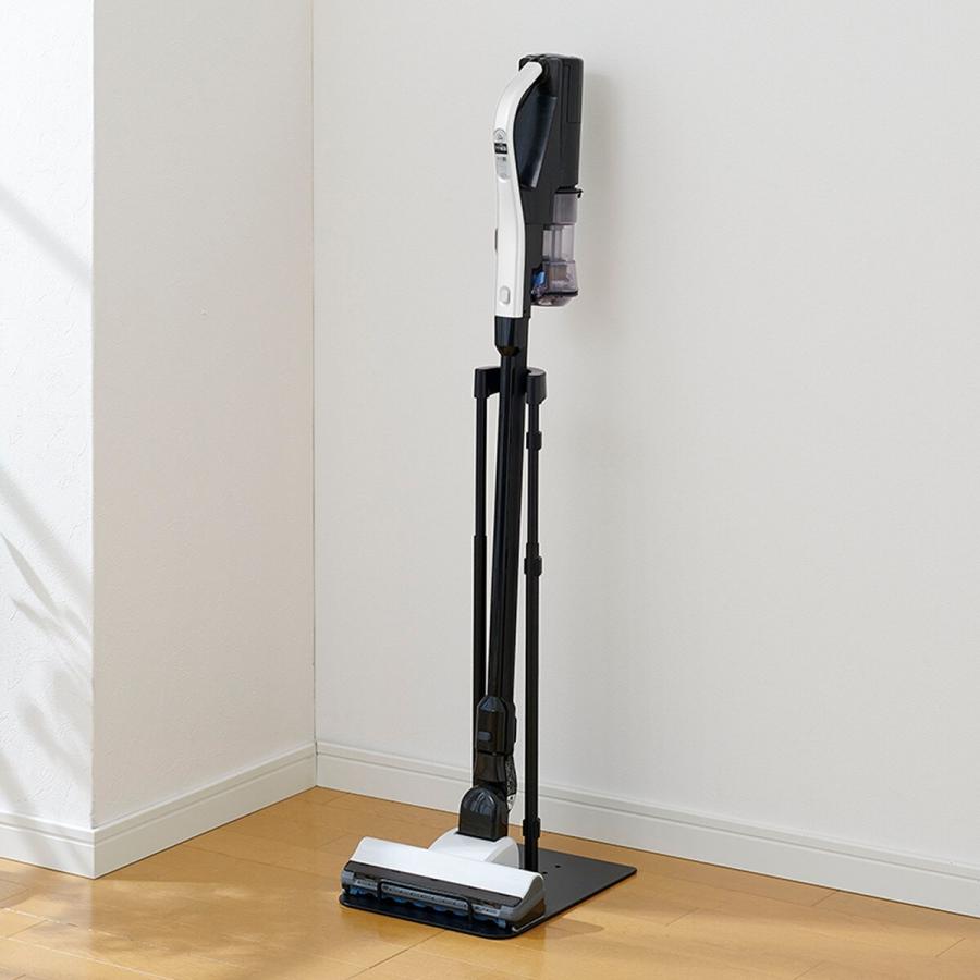 【定価4万越え】スティッククリーナー本体＋スタンド付き！ 定価4万越え】スティッククリーナー本体＋スタンド付き！
