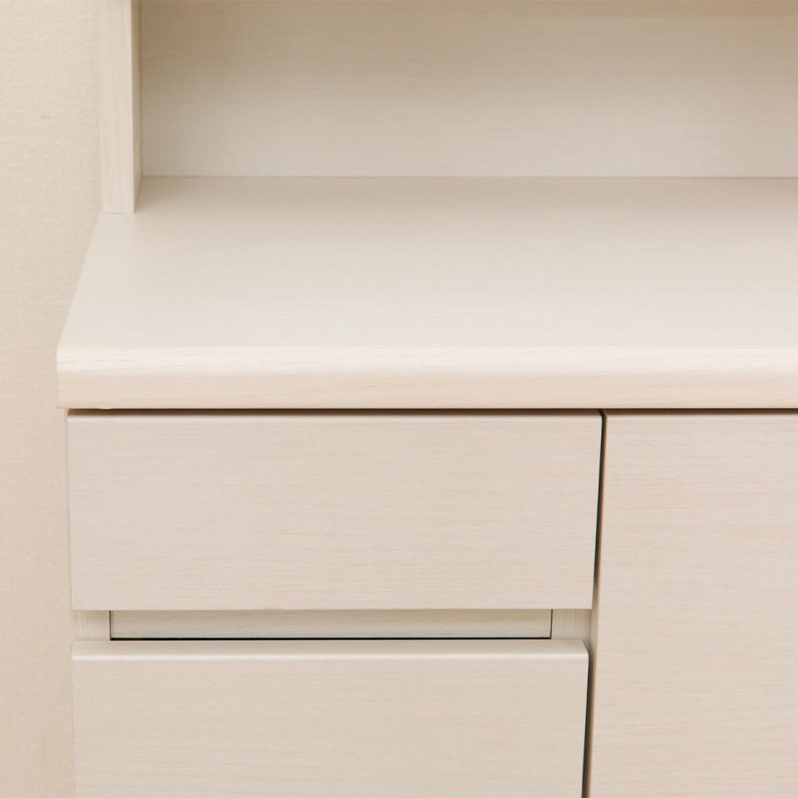 8/31まで出品✳️ニトリ✳️NITORIホワイトドレッサー・円形ミラー付き　鏡台① 8/31まで出品✳️ニトリ✳️NITORIホワイトドレッサー・円形