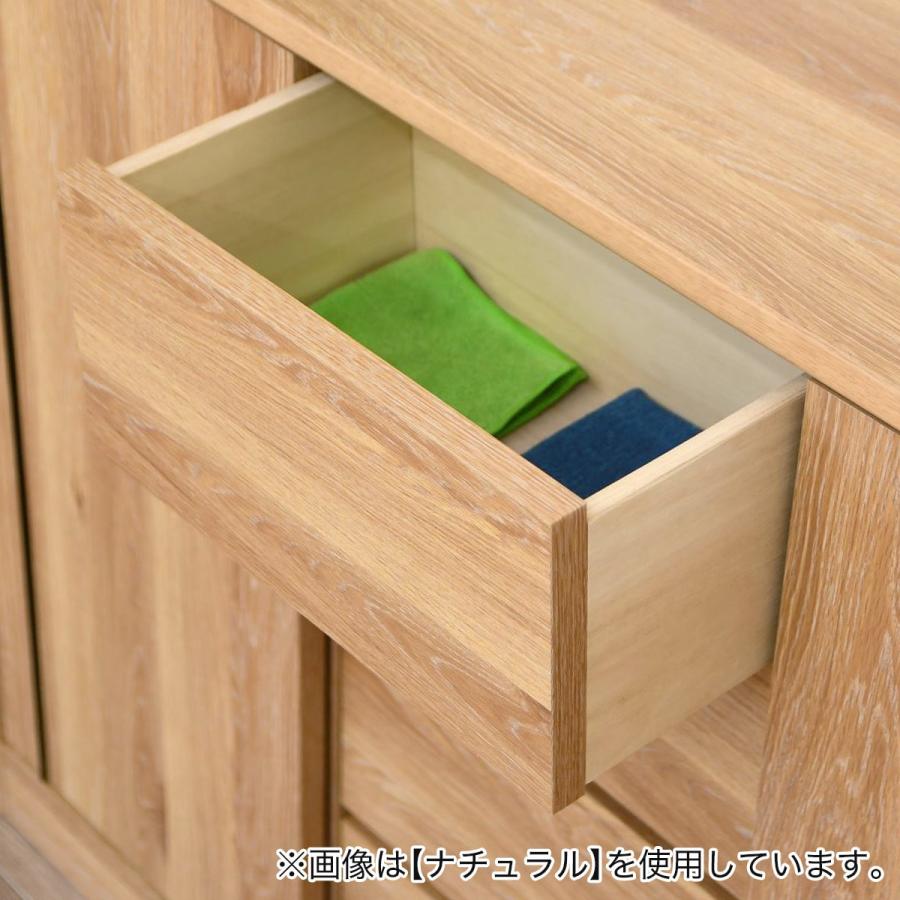 ニトリ（NITORI） カウンター下やリビングにも使える薄型キャビネット