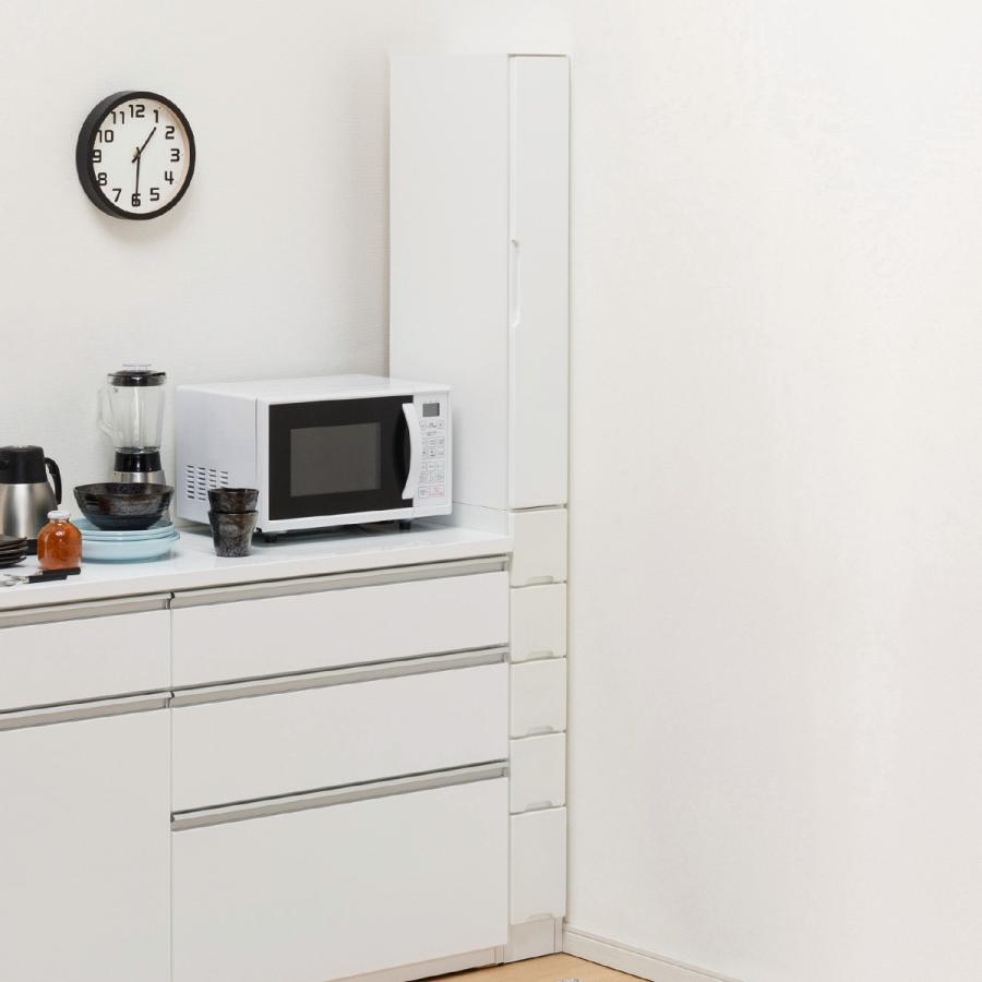 ニトリ（NITORI） 扉の向きを自由に設置できる隙間収納(幅15cm 上台