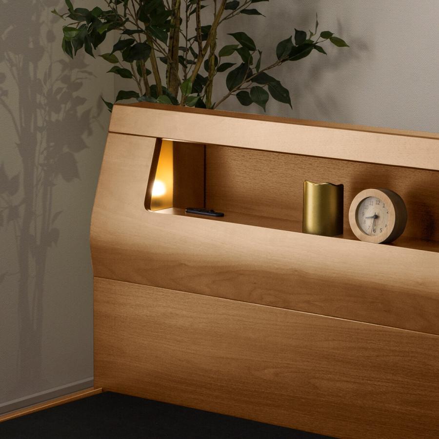 ニトリ ベッド 棚・照明・コンセント付きダブルベッドフレーム