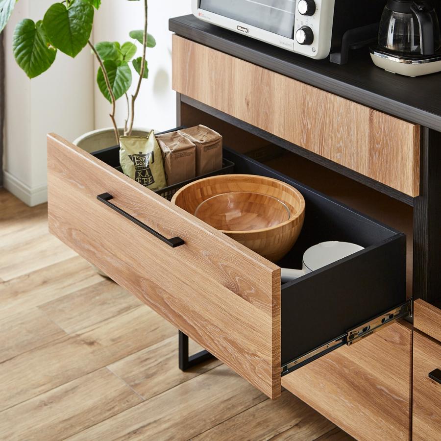 ニトリ ヴィンテージテイストの完成品キッチンボード (120 NA