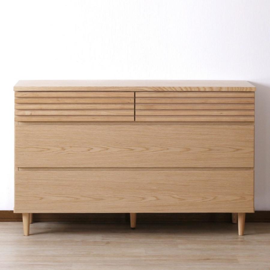 【美品】ニトリ　ローチェスト　幅120cm ニトリ（NITORI） 天然木工芸突板ローチェスト (幅120cm) : ニトリ