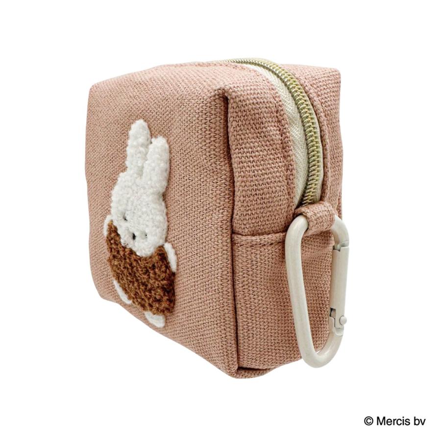 ニトリ（NITORI） カラビナツキミニポーチ miffy(ルンルンサガラ
