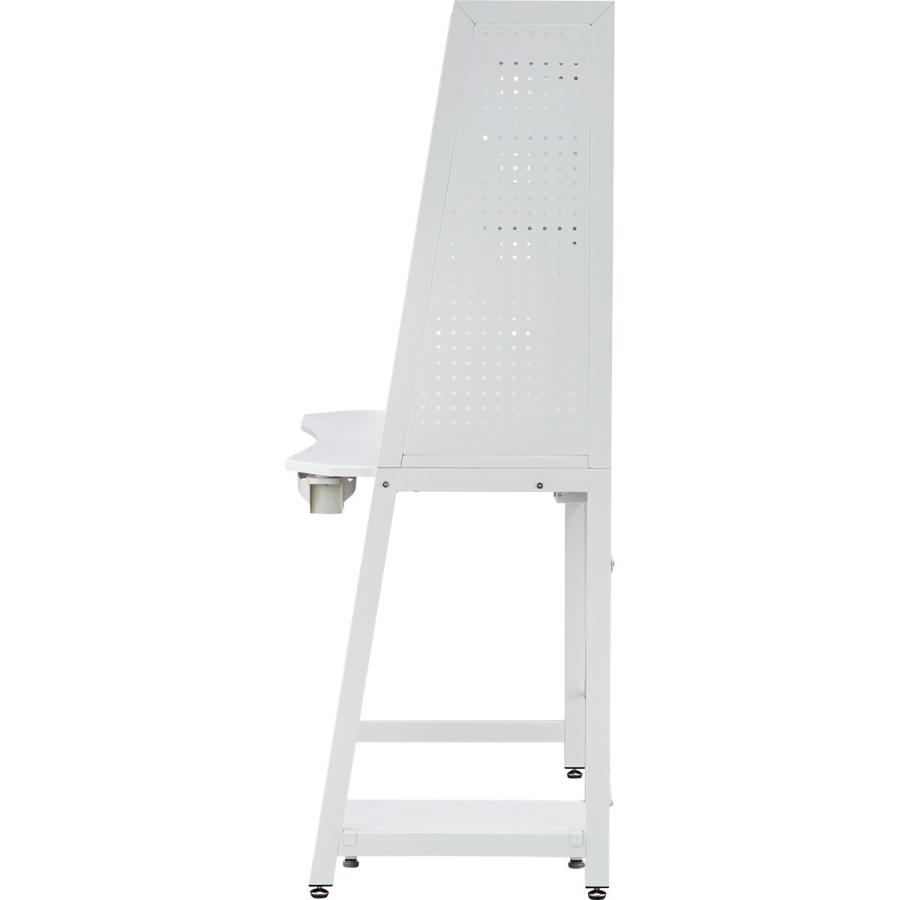 美品　ニトリ　ゲーミングチェア 楽天市場】ゲーミングチェア(GM709) ニトリ 【玄関先迄納品