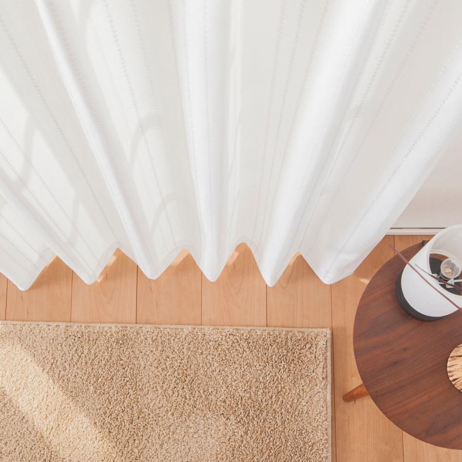 ニトリ 遮熱・ミラーレースカーテン(シズク レッドパープル