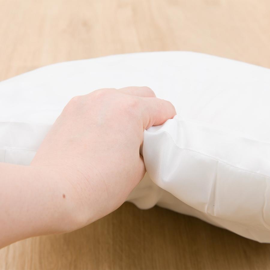 ニトリ（NITORI） ヌードクッション(ポリエステル 45角) : ニトリ