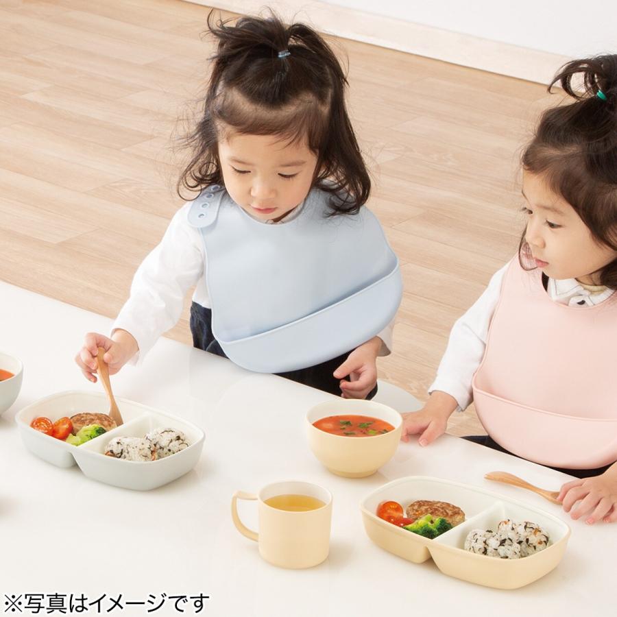 ニトリ（NITORI） マジかる撥水滑り止め付二つ仕切り皿(ベージュ