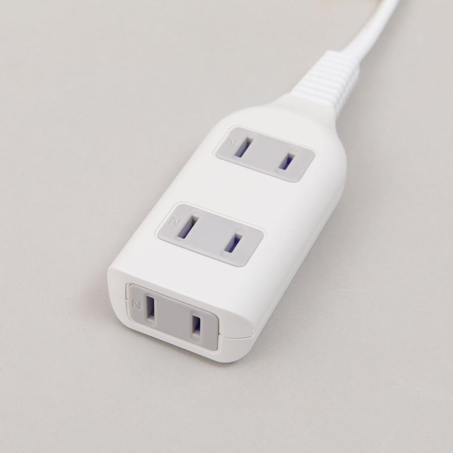 ホコリの入りにくい3個口テーブルタップ2m(NS302WH) ニトリ : ニトリ