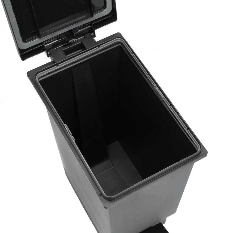 ニトリ（NITORI） においを閉じ込める防臭ペダルペール(30L ブラック