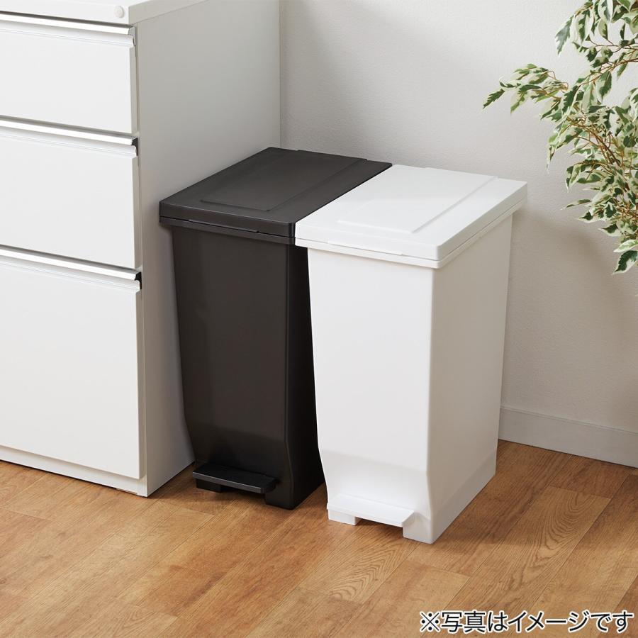 ニトリ（NITORI） においを閉じ込める防臭ペダルペール(30L ブラック