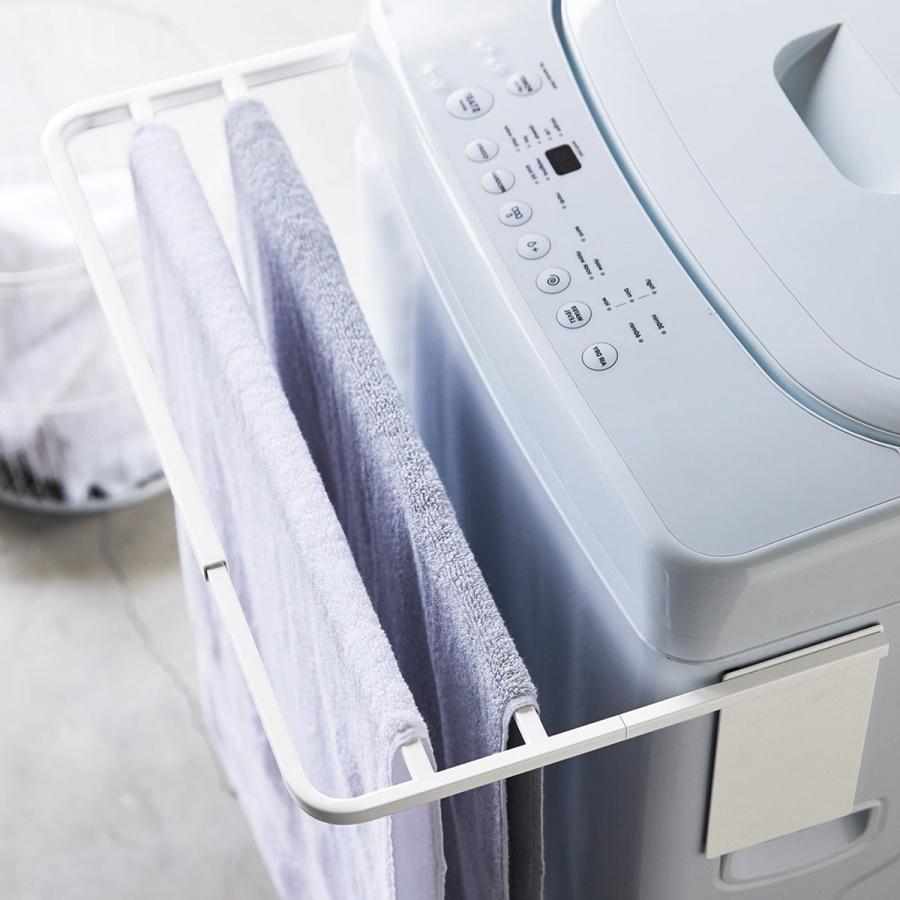 マグネット伸縮洗濯機バスタオルハンガー(9475 ホワイト) 幅68×奥行32