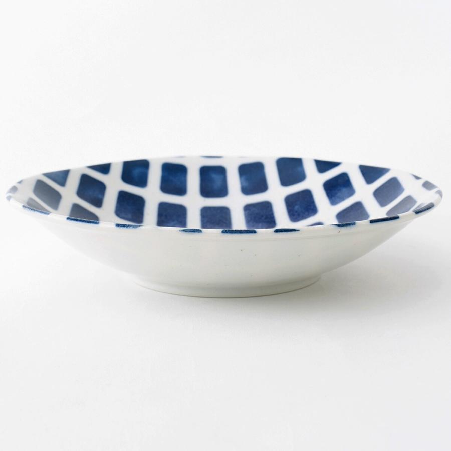 ニトリ 超軽量深皿 カル：エクレ(青格子) : ニトリ Yahoo!店