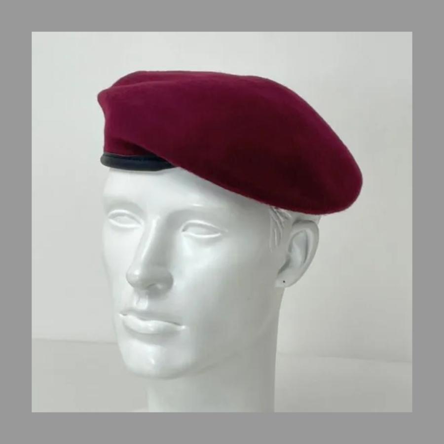 ベレー帽 3色よりご選択　 帽子 ブラック ウール フランス軍 デッドストック 頭回り表記60cm 実寸約58cm アーミー 軍物ヴィンテージ | 