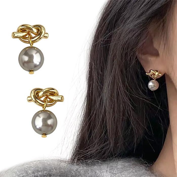 パール 結び目 ピアス 一粒 揺れる ノットピアス 14K グレーパール