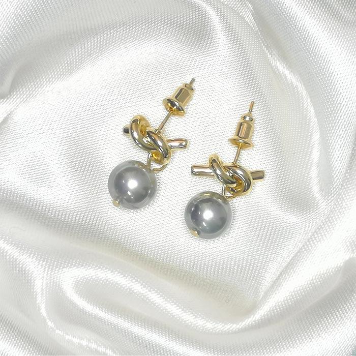 パール 結び目 ピアス 一粒 揺れる ノットピアス 14K グレーパール