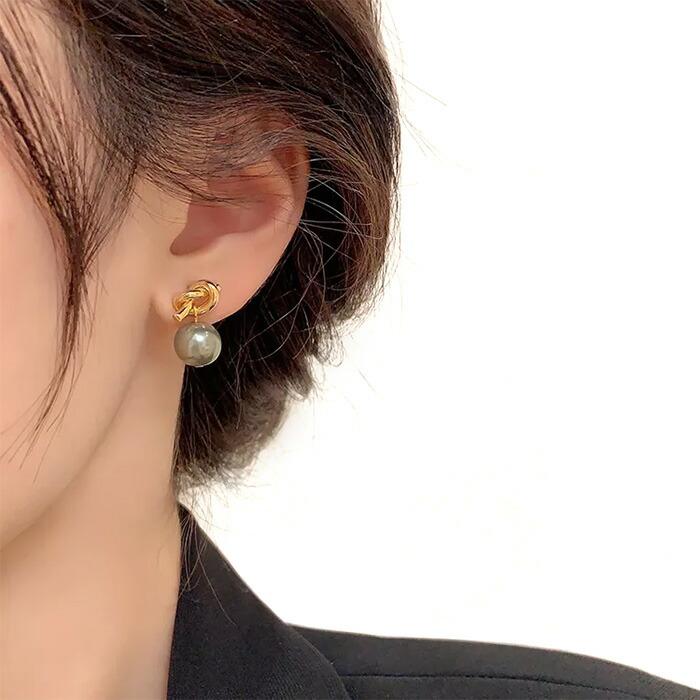 パール 結び目 ピアス 一粒 揺れる ノットピアス 14K グレーパール